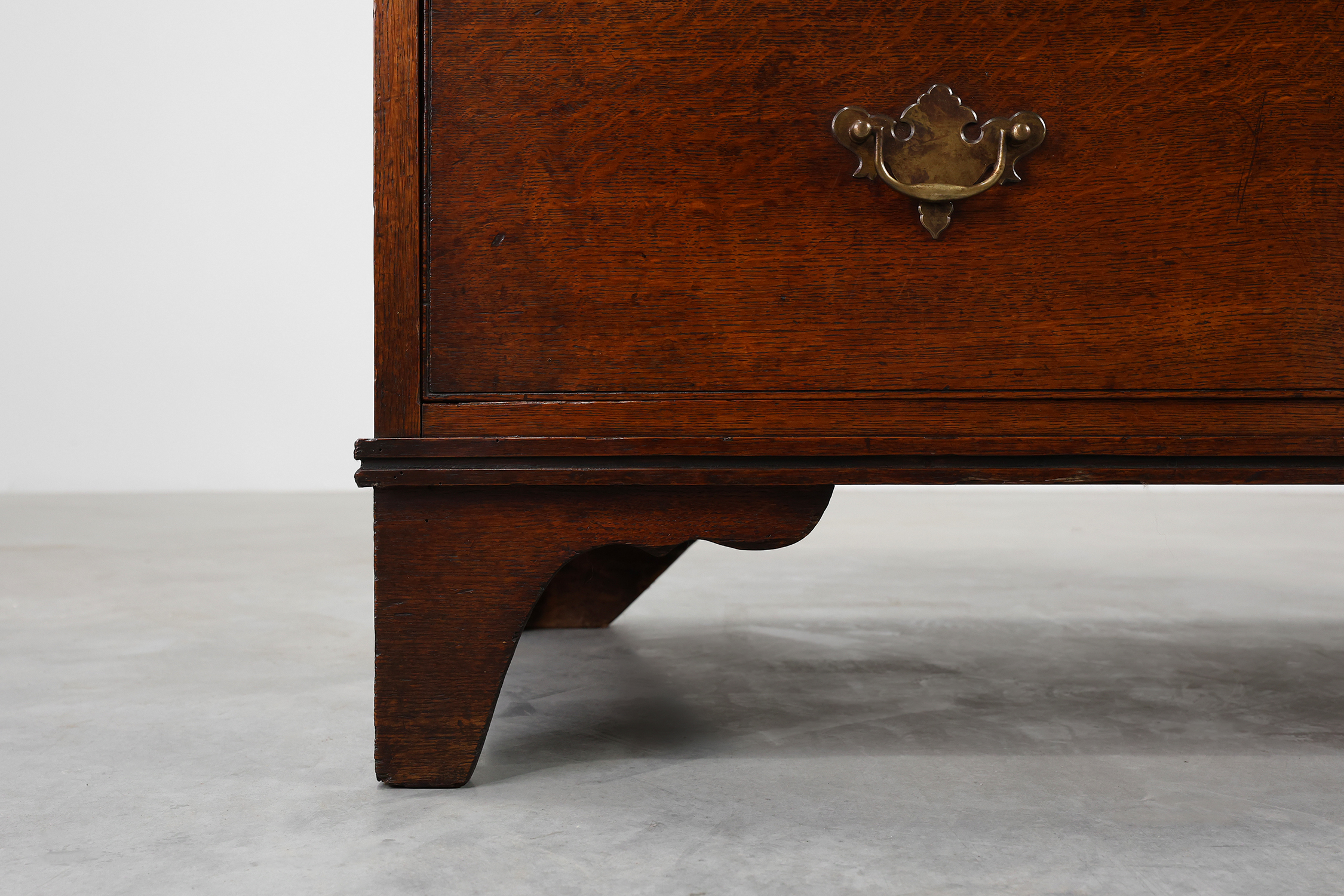 19th Century Georgian Chest of Drawers, United Kingdomthumbnail